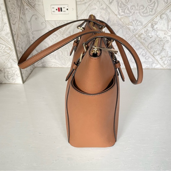 Michael Kors Charlotte Large Saffiano Leather Top-Zip Tote Bag